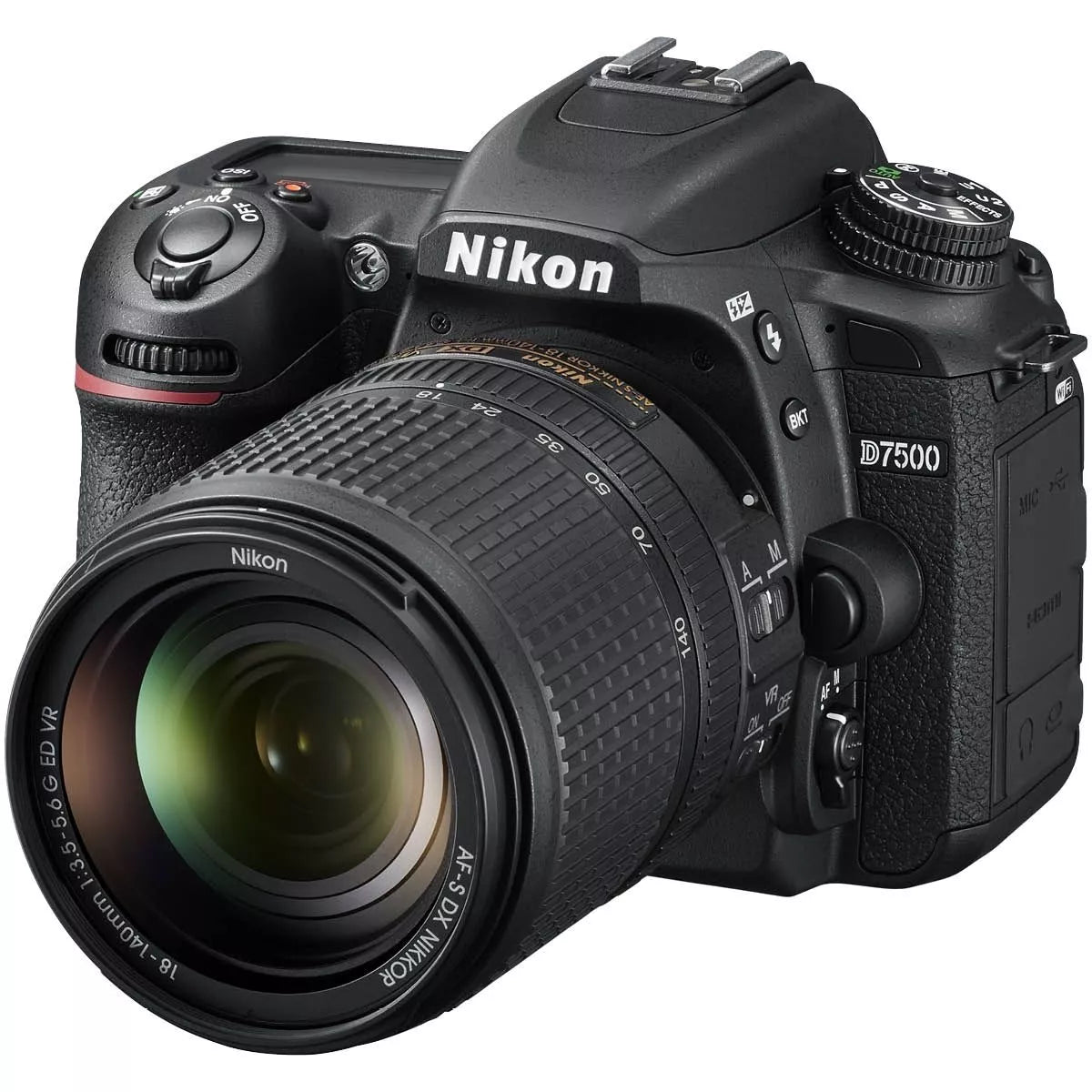 Nikon D7500 + AF-S DX NIKKOR 18-140mm f/3.5-5.6G ED VR