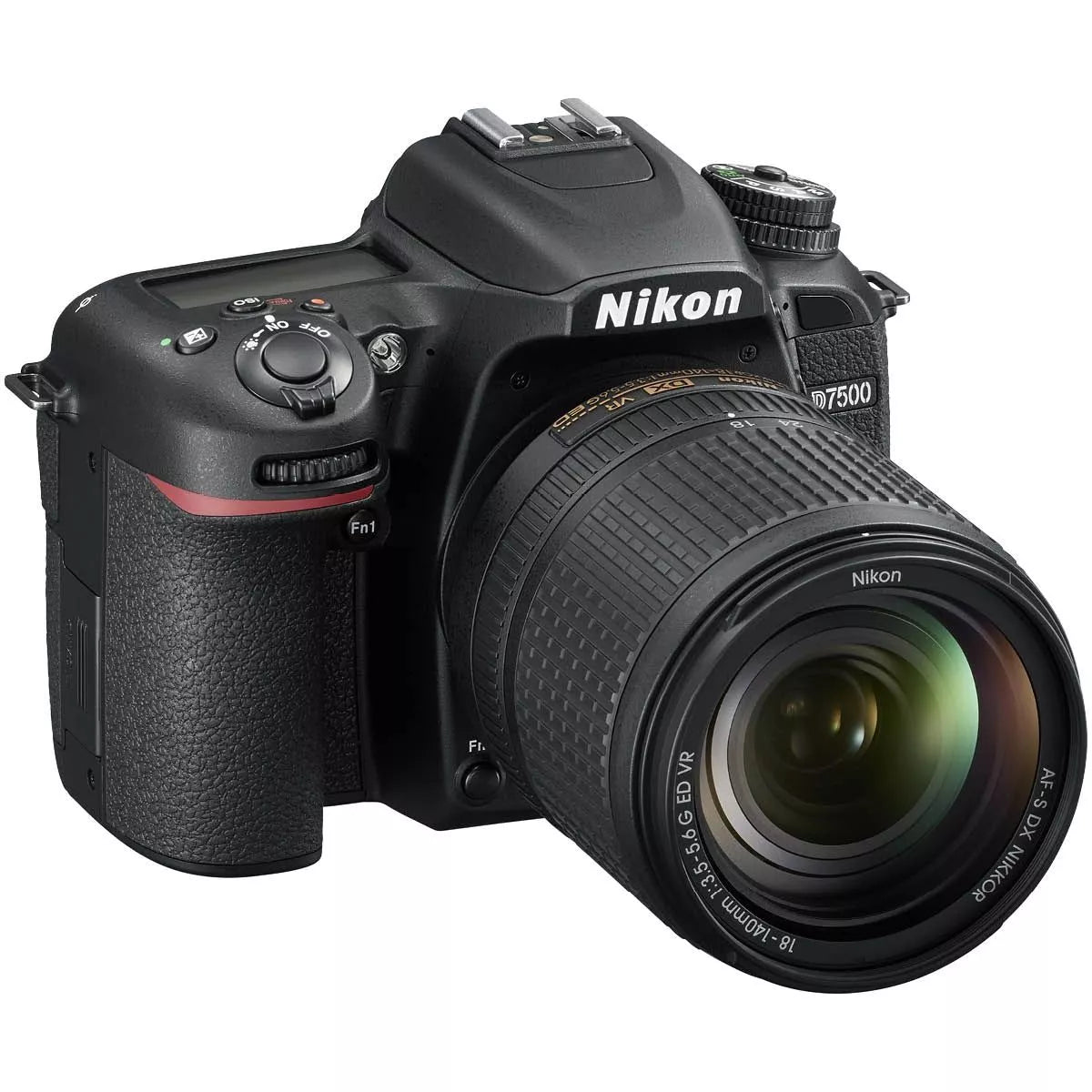 Nikon D7500 + AF-S DX NIKKOR 18-140 mm f/3,5-5,6G ED VR